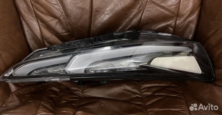 Фара правая Xyundai Santafe