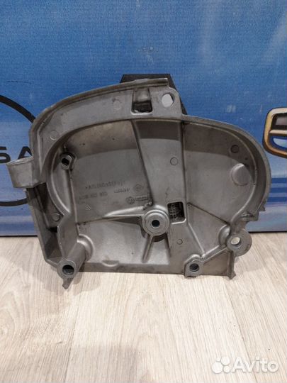 Крышка Кожух ремня грм Renault sandero stepway 2