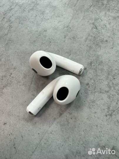 Левый/ Правый Наушники AirPods 3 оригинал