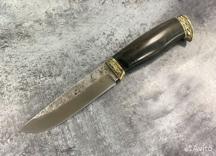 Нож Ястреб, кованая 9XC, рукоять из ценных пород д