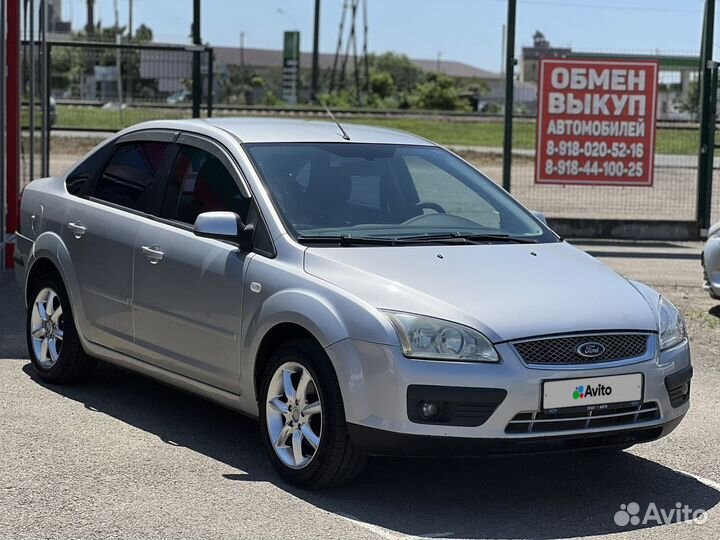 Ford Focus 1.6 МТ, 2006, 246 000 км