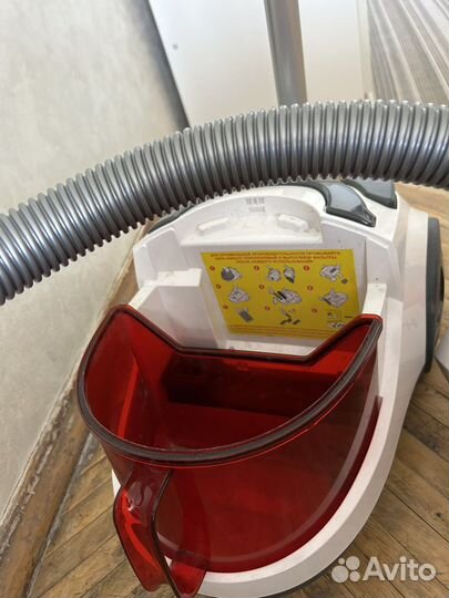 Пылесос с аквафильтром