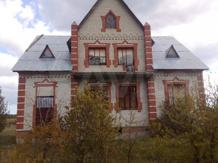 Дом 230 м² на участке 26 сот.