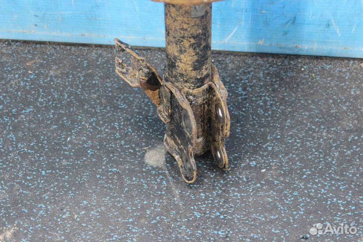 Стойка Nissan Sunny Wagon (Ниссан Санни Вагон) Y10