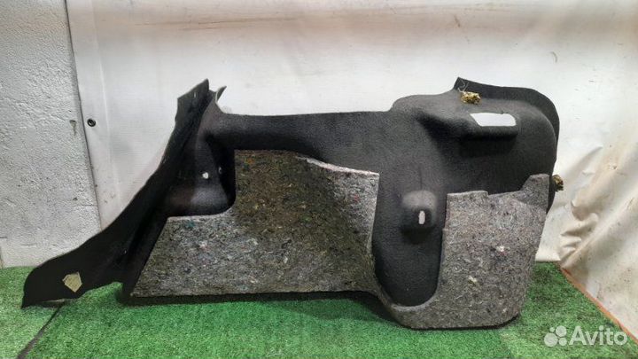 Обшивка багажника левая Renault Fluence I