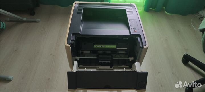 HP LaserJet P2015