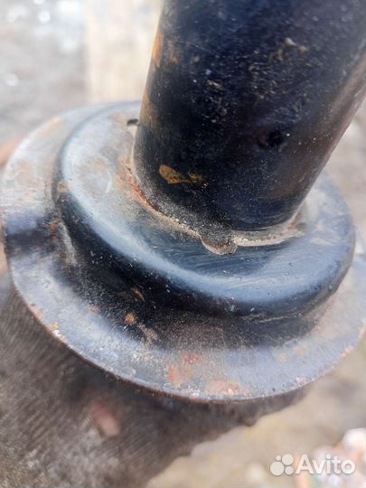 Стойка амортизатора задняя ваз