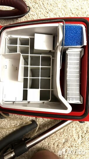 Пылесос Tomas Smarty