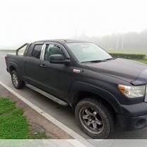 Toyota Tundra 5.7 AT, 2010, 1 000 км, с пробегом, цена 4 100 000 руб.