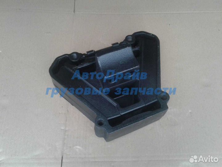 Подушка двигателя Iveco Trakker задняя 8164926