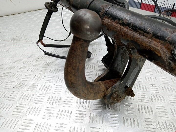 Фаркоп (прицепное устройство) для Ford Galaxy 1