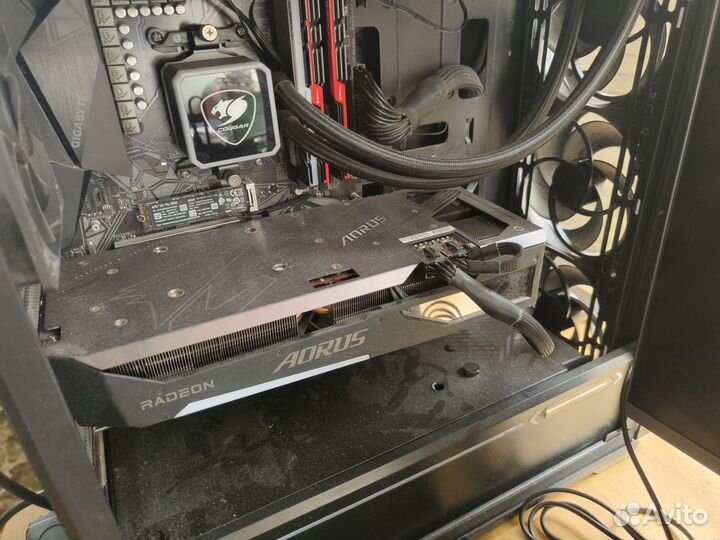 Видеокарта AMD Radeon RX 6800 XT Aorus Master