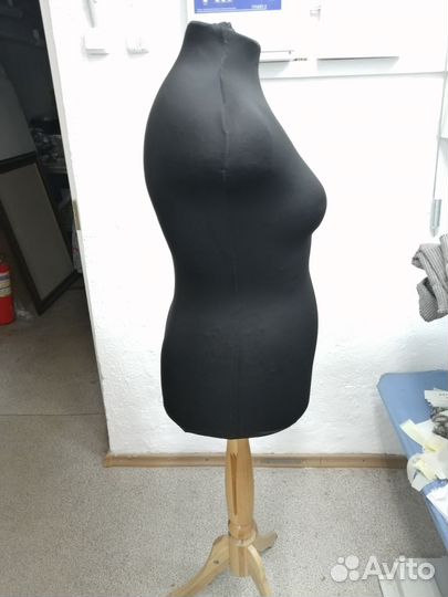 Манекен портновский выставочный женский