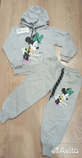 Спортивный костюм для девочки