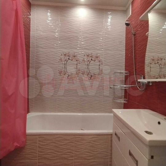 4-к. квартира, 93,7 м², 7/9 эт.