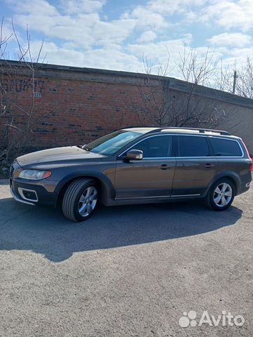 Volvo XC70 2.4 AT, 2013, 195 000 км с пробегом, цена 1800000 руб.