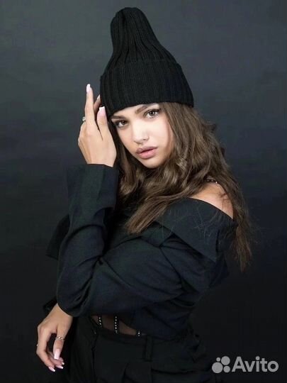 Шапка женская вязаная