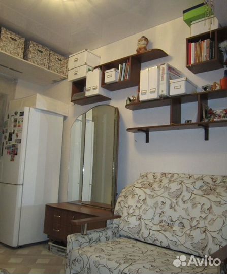 Полка навесная бу