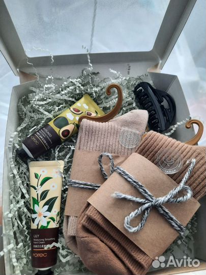 Подарочный бокс на 8 марта