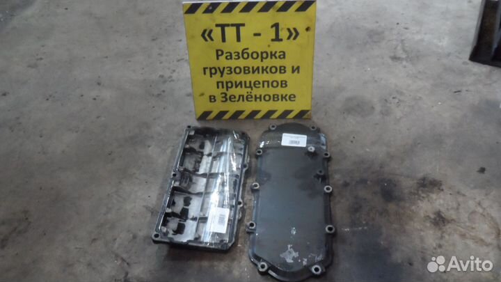 Крышка блока цилиндров Scania R420 121842