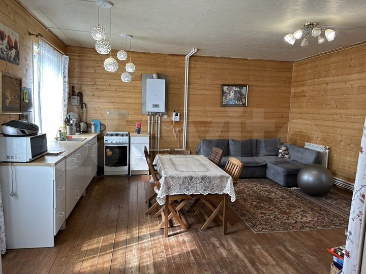 Дом 80 м² на участке 10 сот.