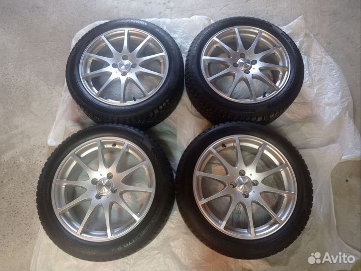 R17 Nokian Tyres Hakkapeliitta 8 205/50, PCD 4x100 DIA 60.1