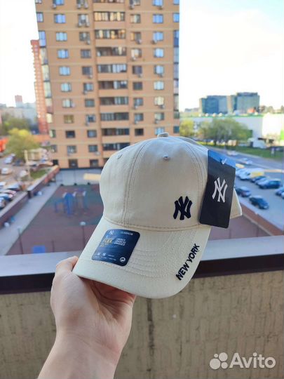 Бейсболка New era