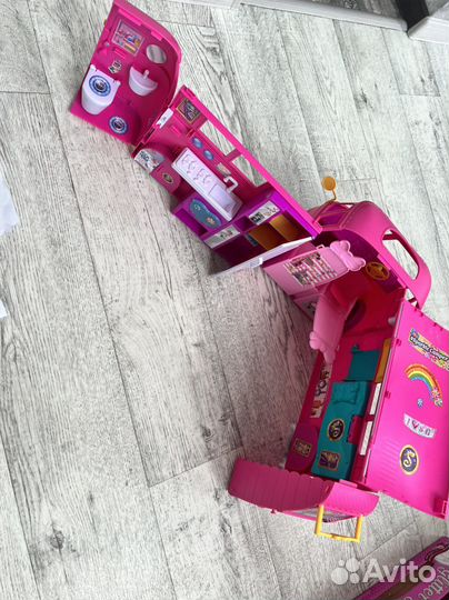 Автобус барби