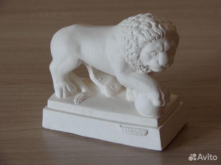 Предметы антиквариата