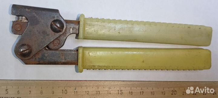 Пломбиратор и свинцовые пломбы