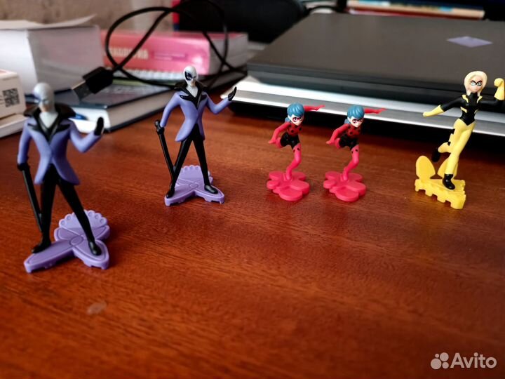 Игрушки из киндера