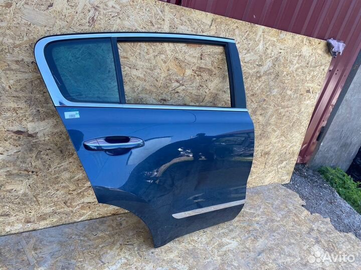 Задняя дверь Киа Спортейдж 4