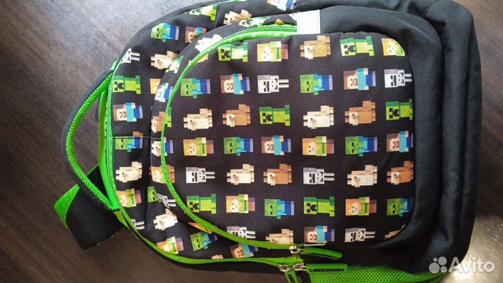 Рюкзак школьный