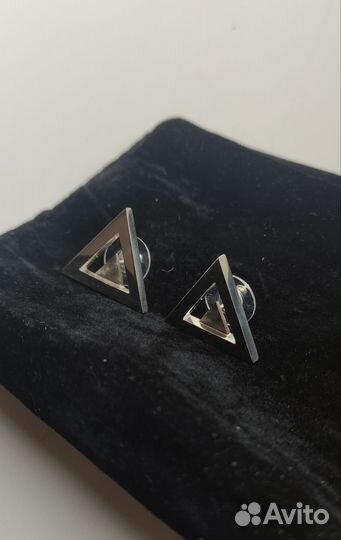 Серебряные серьги новые