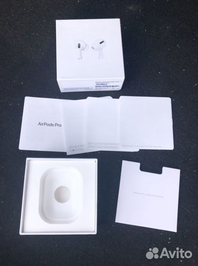 Коробка от наушников AirPods 2