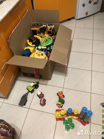 Коробка машинок