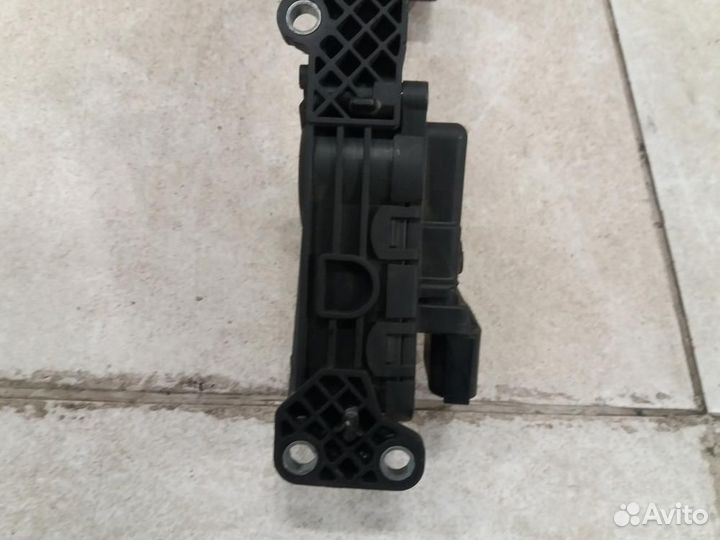 Педаль газа Ford Focus 2 CB4 2005-2008