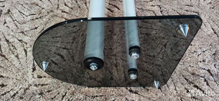 Стойки для акустики новые фирменные