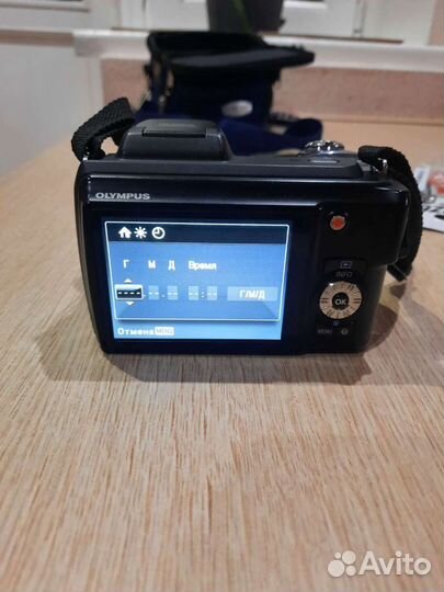 Компактный фотоаппарат