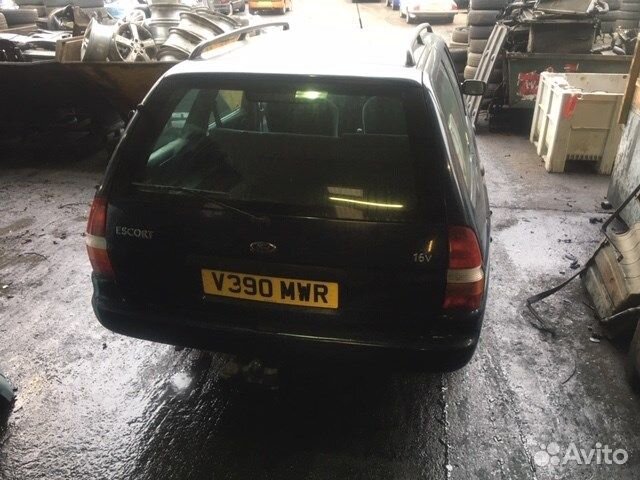 Разбор на запчасти Ford Escort