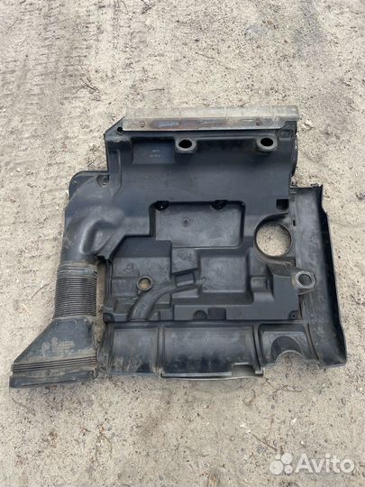 Корпус воздушного фильтра VW Passat B6/J 5/G 5