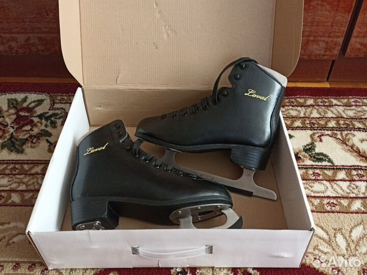 Коньки фигурные