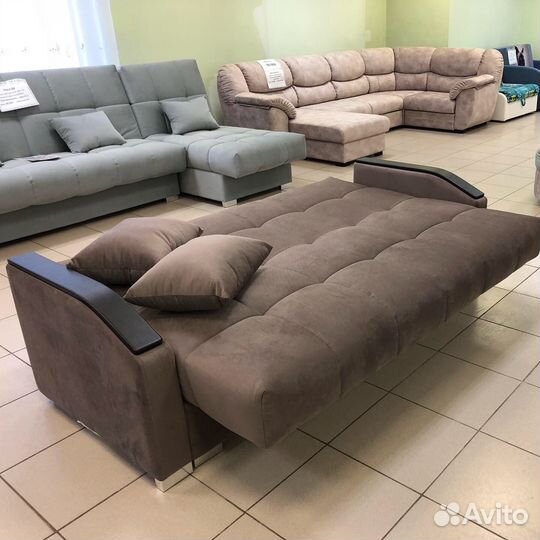 Диван