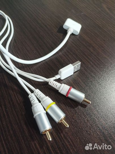 Apple док станция 30pin + RCA кабель