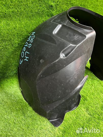 Подкрылок передний левый Ford Mondeo 3