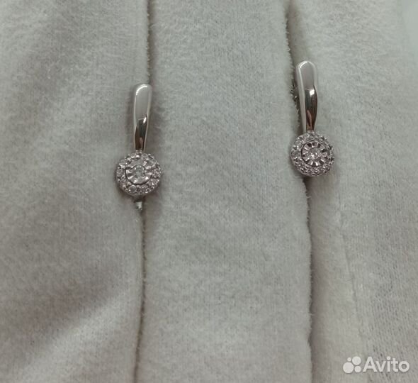 Серьги с синтетическим камнем Золото