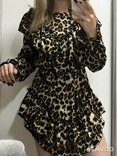 Продам новое платье