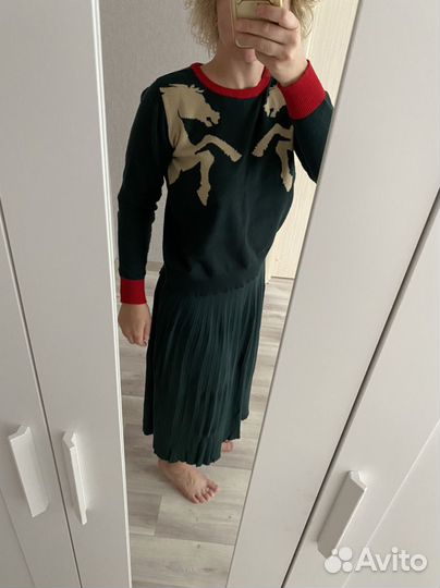 Костюм женский