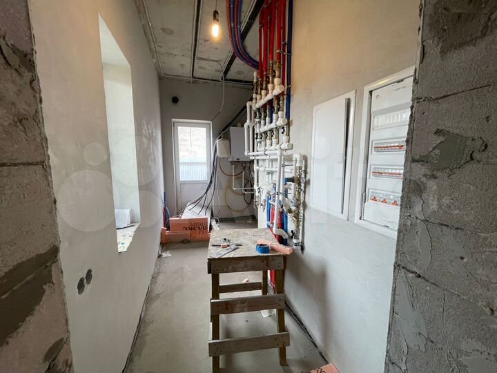 Дом 295,9 м² на участке 10 сот.