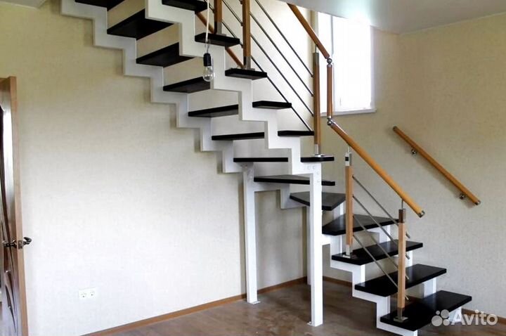 Лестница для загородного дома